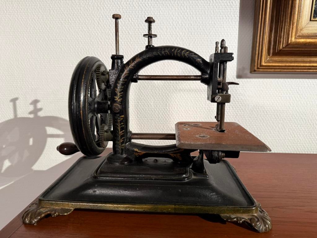 Antieke franse naaimachine Hygiène France - gietijzer, Ophalen