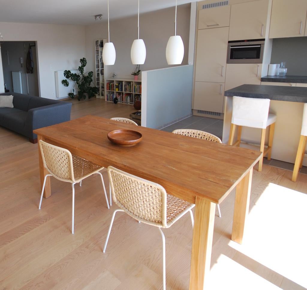 Massief houten eettafel (6–8 pers) – stevig & tijdloos, Huis en Inrichting, Tafels | Eettafels, Ophalen, Gebruikt, 50 tot 100 cm