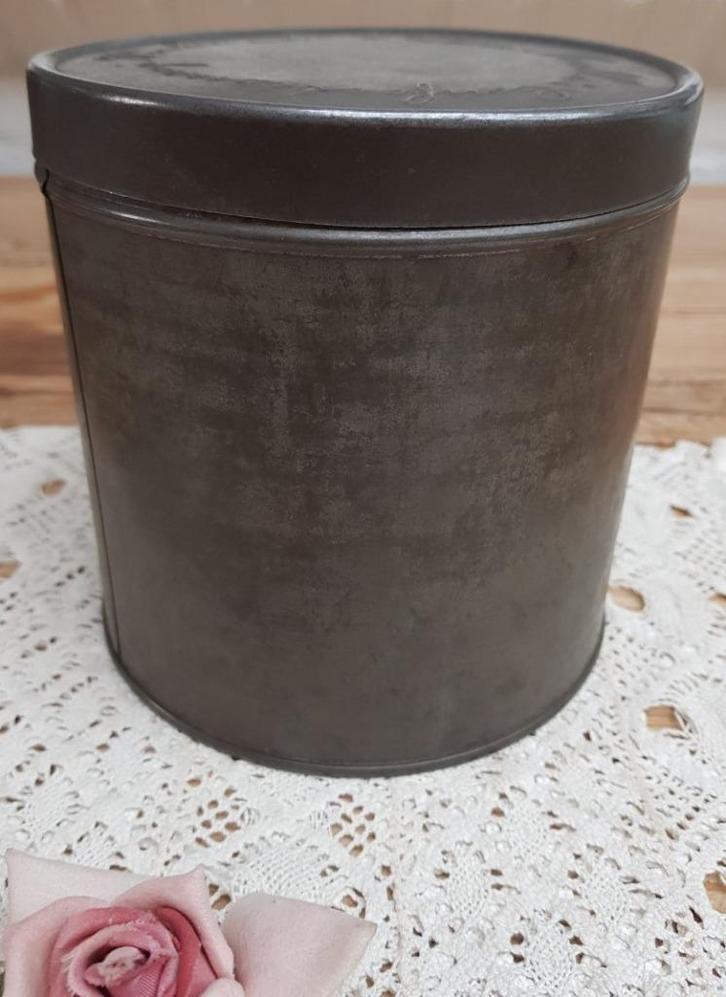 Oud verweerd N.V. van Melle's Cofectionery Works blik, Verzamelen, Blikken, Gebruikt, Overige merken, Ophalen of Verzenden