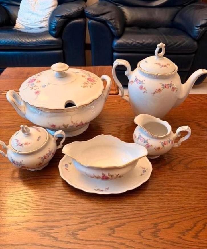 Bloemen servies Kahla, Antiek en Kunst, Antiek | Servies compleet, Ophalen