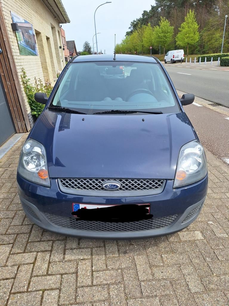 Ford fiesta 2008, Auto's, Voorwielaandrijving, Stof, Blauw, Fiësta