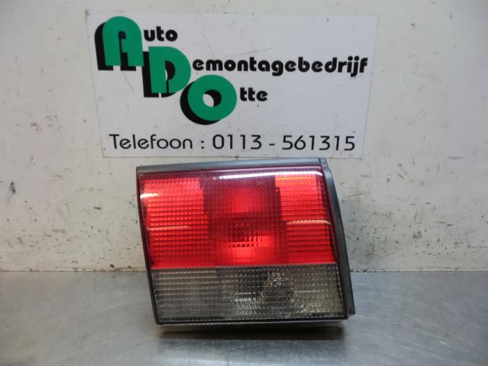 Achterlicht links van een Saab 900, Auto-onderdelen, Verlichting, Saab, Gebruikt, Ophalen of Verzenden