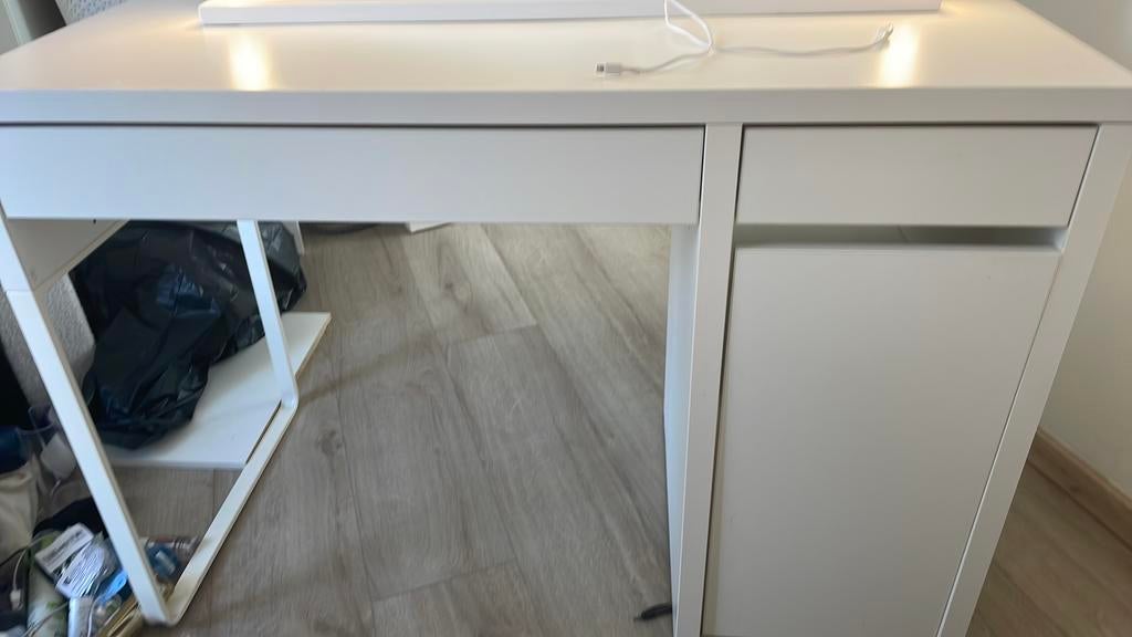 Bureau, Classique, Utilisé, IKEA, Bureau-armoire combiné