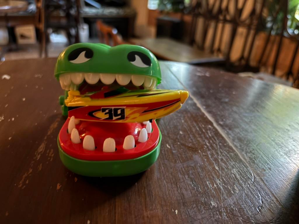 SpeedBite, Drie personen of meer, Arrangement