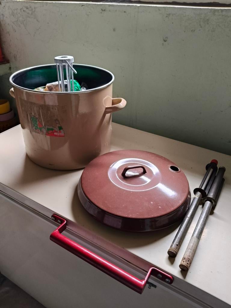 Steriliseerketel, Ophalen