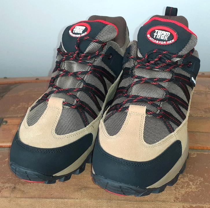 schoenen heren beige zwart rood 42, Kleding | Heren, Schoenen, Nieuw, Wandelschoenen, Zwart, Ophalen of Verzenden