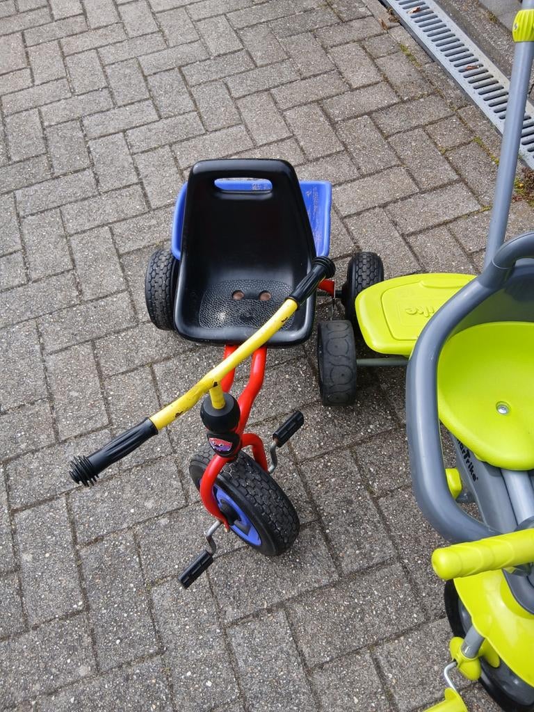 Rode driewieler, Ophalen