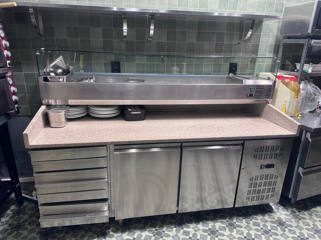 Pizza tafel met boven frigo 2.03 lang 80 breed, Ophalen, Zo goed als nieuw