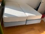 IKEA boxspring 180x200 – 2 aparte boxen + matrassen, Ophalen, Gebruikt, Blauw, Tweepersoons