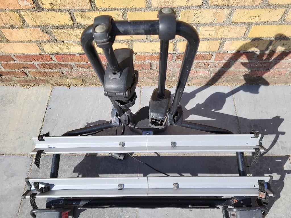Thule fietsendrager 2 fietsen, Auto diversen, Fietsendragers, Ophalen, 2 fietsen, Gebruikt, Trekhaakdrager