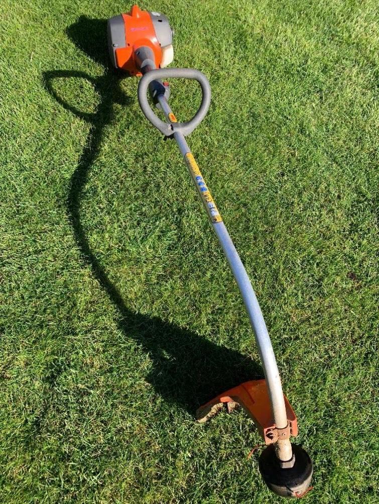 Bosmaaier merk: Husqvarna, Jardin & Terrasse, Débroussailleuses, Enlèvement, Utilisé, Essence, Husqvarna