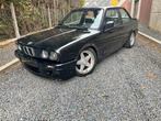 Vend BMW coupé E30 2L 6 cylindres de 1988 avec 140.000km, Autos, Cuir, Achat, USB, Boîte manuelle