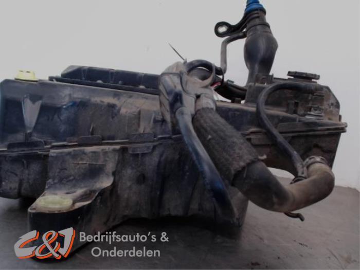 Adblue tank van een Peugeot Partner, Auto-onderdelen, Brandstofsystemen, Peugeot, Gebruikt, 3 maanden garantie, Ophalen of Verzenden