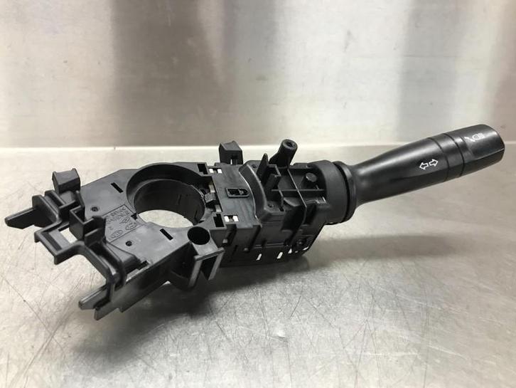 INTERRUPTEUR D'ECLAIRAGE Hyundai i40 CW (VFC) (|3753MA221|), Autos : Pièces & Accessoires, Tableau de bord & Interrupteurs, Hyundai