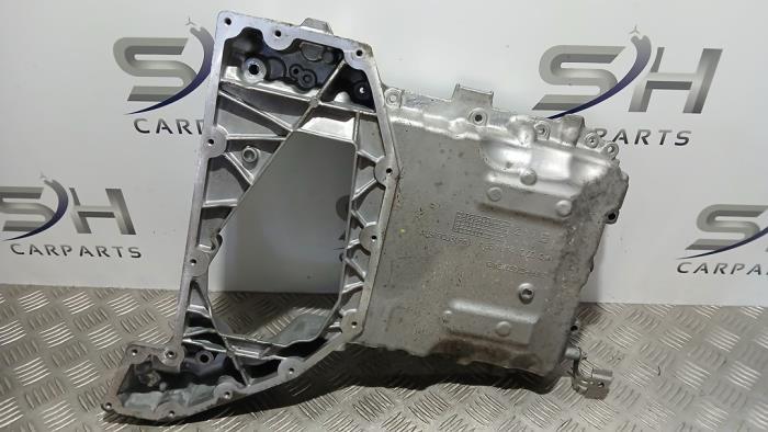 Couvercle carter d'un Mercedes C-Klasse, Autos : Pièces & Accessoires, Moteurs & Accessoires, Mercedes-Benz, Utilisé, 3 mois de garantie