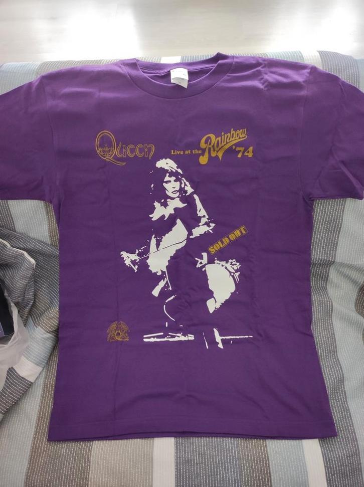 Tee-shirt queen "74", Vêtements | Hommes, T-shirts, Enlèvement ou Envoi