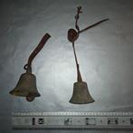 Anciennes cloches de portes d'entrées, Antiquités & Art, Antiquités | Accessoires de maison, Enlèvement ou Envoi