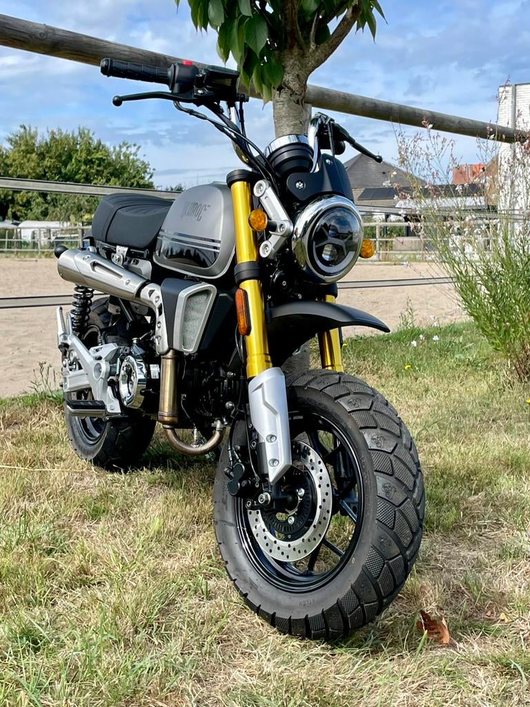 Bluroc X Bongo 125cc (236km), Particulier, 11 kW of minder, 1 cilinder