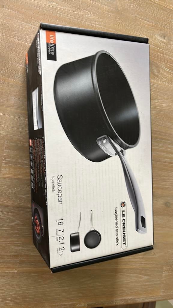 Sauspan van Le Creuset nieuw, Huis en Inrichting, Keuken | Potten en Pannen, Ophalen, Nieuw