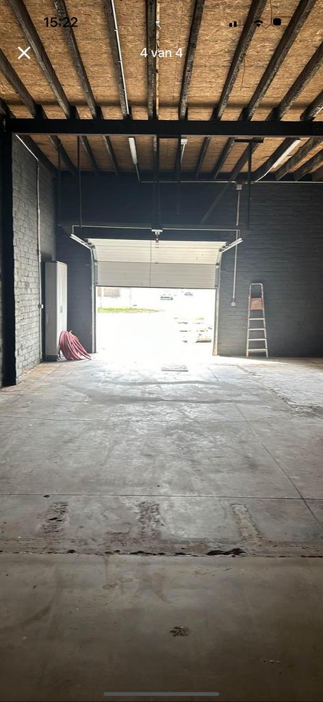 Kantoor, magazijn en garage te huur