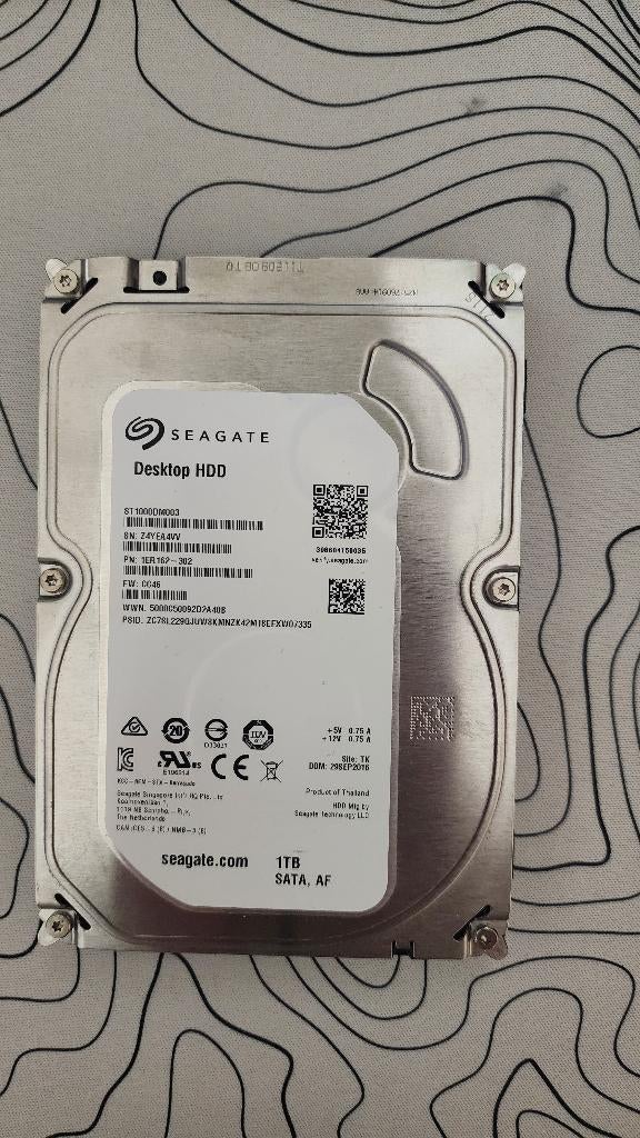 Disque dur HDD 1Tb - 1To SEAGATE Desktop HDD ST1000DM003, Interne, Enlèvement, Utilisé, Seagate