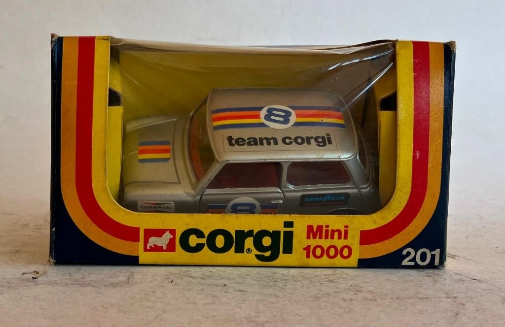 Mini 1000 zilver nr 8 Corgi # 201., Hobby en Vrije tijd, Ophalen of Verzenden, Gebruikt, Auto