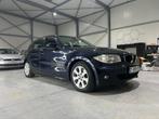 BMW 118i – 12/05 – Automaat – verzorgd – z+w-velgen - 1j gar, Autos, 188 g/km, Entreprise, Noir, 5 portes