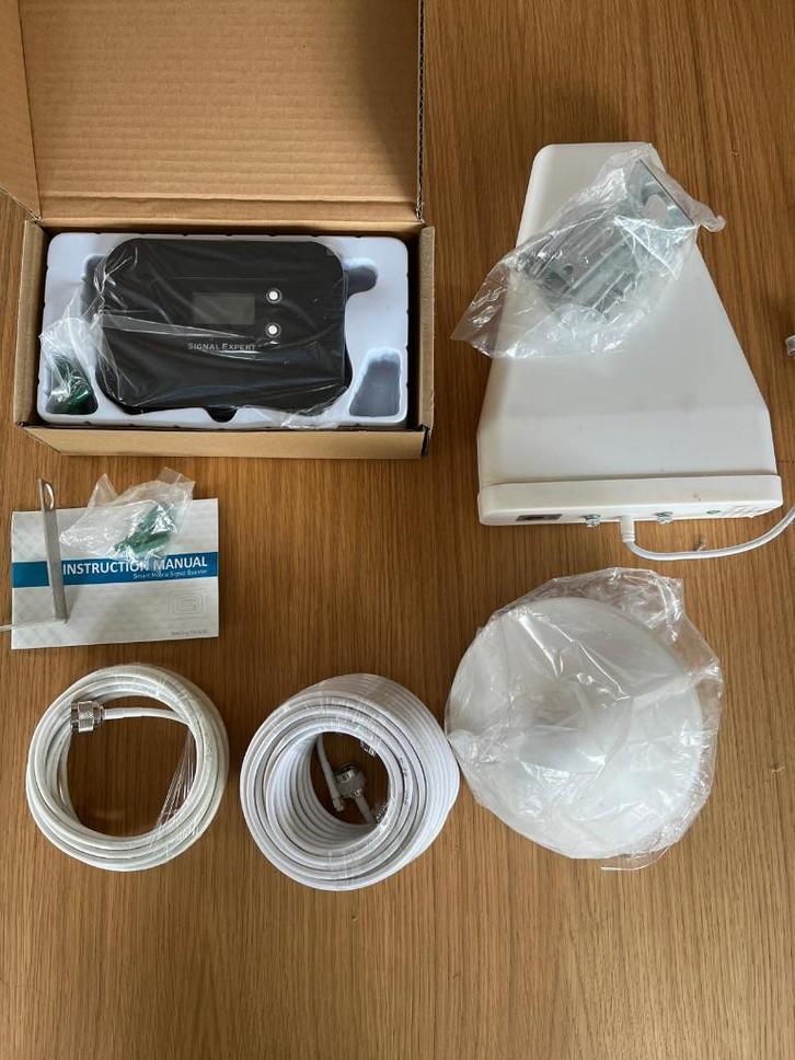 GSM Signaal versterker voor binnenshuis - NIEUW, Télécoms, Antennes & Mâts, Neuf, Antenne, Enlèvement