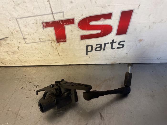 Régulateur d'hauteur Xenon d'un Audi A6, Autos : Pièces & Accessoires, Éclairage, Audi, Utilisé, 3 mois de garantie, Enlèvement ou Envoi