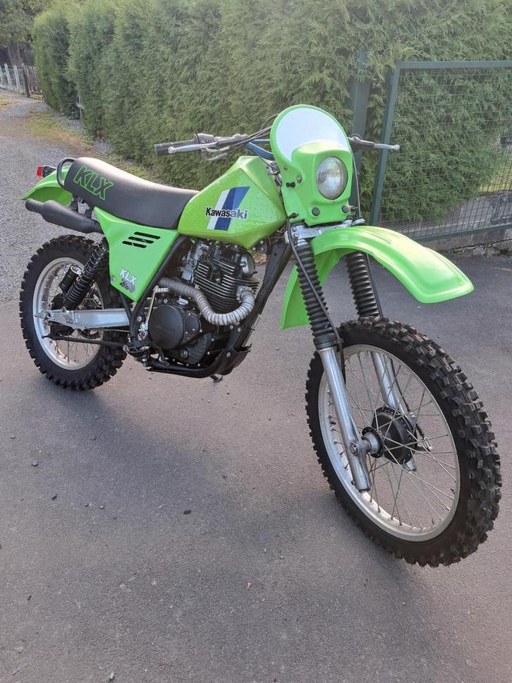 Kawasaki klx 250 de janvier 1979 avec manuel d'époque, Motoren, Motoren | Kawasaki, Particulier, Ophalen
