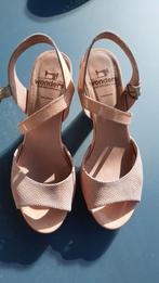 Sandalen zalm/roze op hoge hak., Wonders, Zo goed als nieuw, Roze, Sandalen of Muiltjes