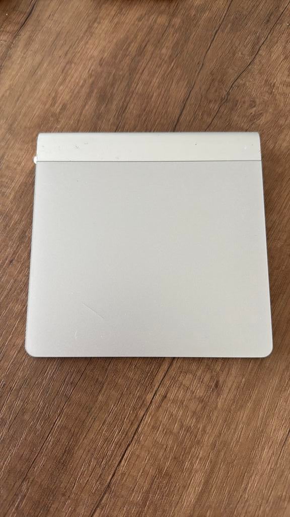 Apple Magic Trackpad, Computers en Software, Muizen, Ophalen, Zo goed als nieuw, Trackpad