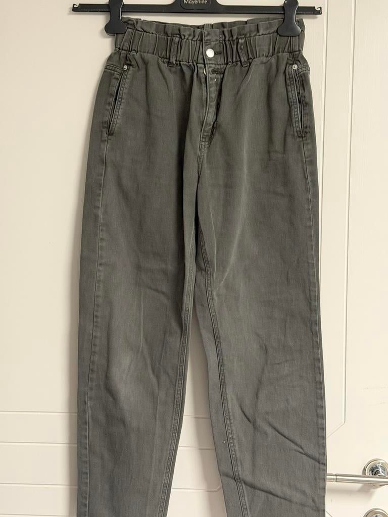 Jeugdige jeansbroek van Camaïeu (38), Kleding | Dames, Spijkerbroeken en Jeans, Ophalen, Zo goed als nieuw, W30 - W32 (confectie 38/40)