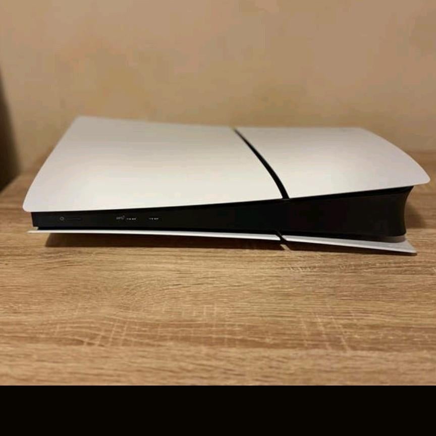 Ps5 slim in goede staat, Ophalen, Gebruikt