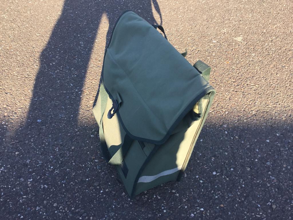 Fiets tas, Enlèvement