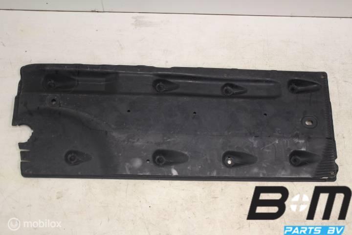 Bodembeschermplaat rechts bijrijderskant VW Beetle 5C5825212, Gebruikt