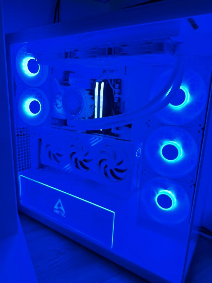 Pc gaming / Rtx 5070 Ti / ultra 7 265kf / 32 gb ddr5, Informatique & Logiciels, Ordinateurs de bureau, Comme neuf, Enlèvement