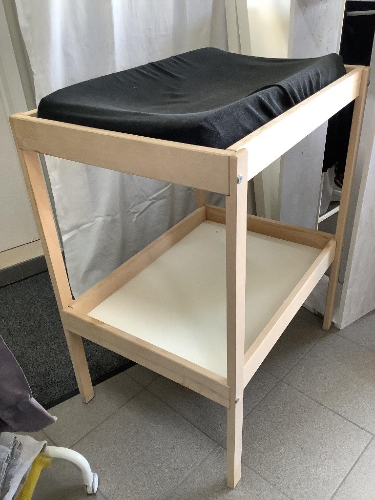 Verzorgingstafel baby s/ peuters, Kinderen en Baby's, Ophalen, Zo goed als nieuw, Aankleedkussen, Overige merken