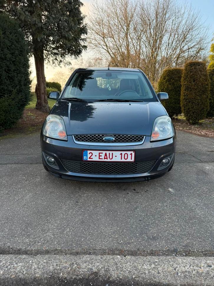 Ford fiesta 1.4 diesel, Autos, Ford, Particulier, Fiësta, Air conditionné, Diesel, Boîte manuelle, Enlèvement