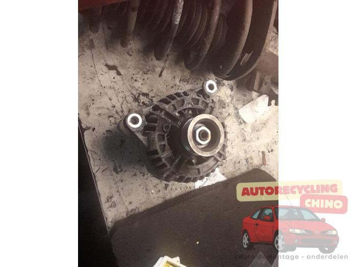 Dynamo van een Citroen C4 Grand Picasso, Auto-onderdelen, Gebruikt, -, Ophalen of Verzenden, -