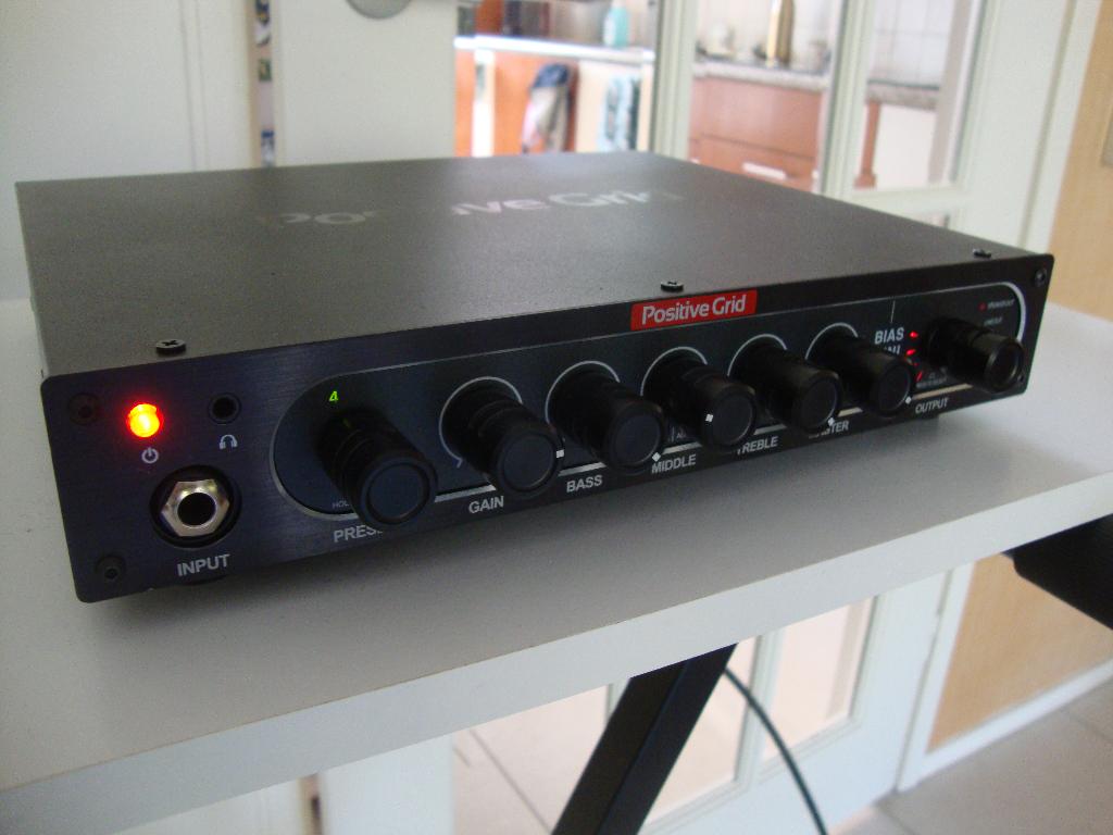 Positive Grid BIAS Mini 300-Watt Bass Amp Head, Ophalen of Verzenden, Zo goed als nieuw, Basgitaar, 100 watt of meer