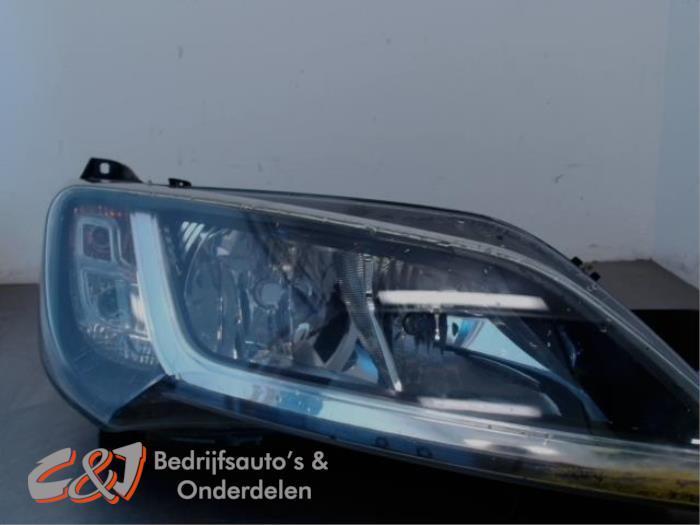Phare droit d'un Fiat Ducato, Autos : Pièces & Accessoires, Éclairage, Fiat, Utilisé, 3 mois de garantie, Enlèvement ou Envoi