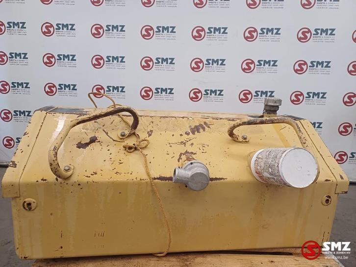 Occ réservoir de carburant D6M Caterpillar, Autos : Pièces & Accessoires, Systèmes à carburant, Utilisé