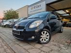 Toyota Yaris 1.0vvti 2011/130.000km/Airco/OHB/12m Garantie, Auto's, Voorwielaandrijving, Euro 5, Stof, Zwart