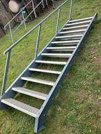 7 trap trappen ijzer metal bordes, Ophalen of Verzenden, Trap