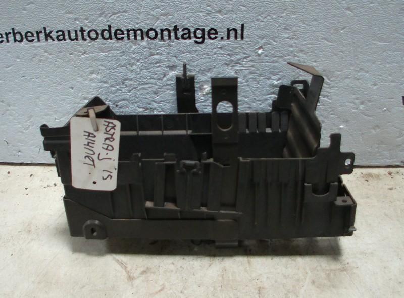 BAC A BATTERIE Opel Astra J GTC (PD2 / PF2) (13354420), Utilisé, Opel