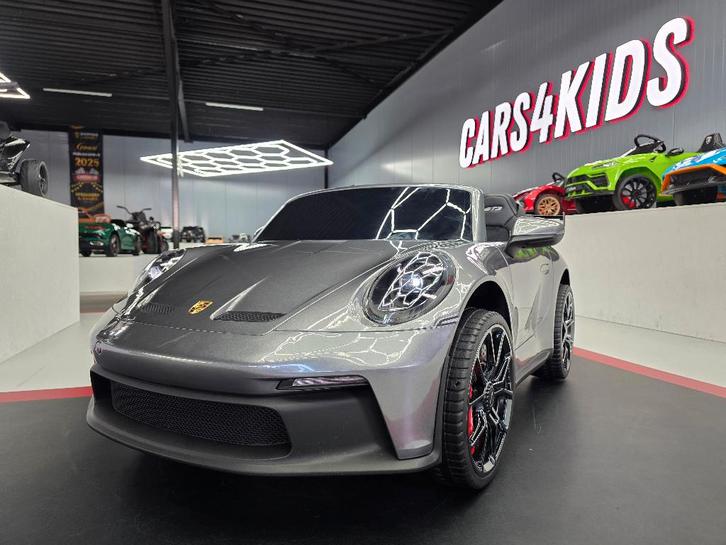 Kinderauto Porsche GT3 - 24 volt - MP4 scherm - 24 volt, Kinderen en Baby's, Speelgoed |Speelgoedvoertuigen, Nieuw, Afstandsbediening