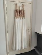 Robe de cocktail/cérémonie avec dessus brodé T 38-40, Enlèvement, Porté, Taille 38/40 (M)