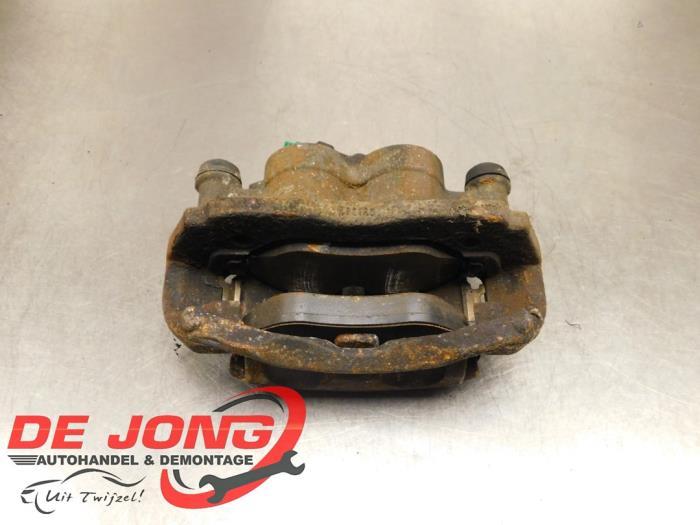 Etrier de frein (pince) avant droit d'un Mercedes Vito, 3 mois de garantie, Utilisé, -, -