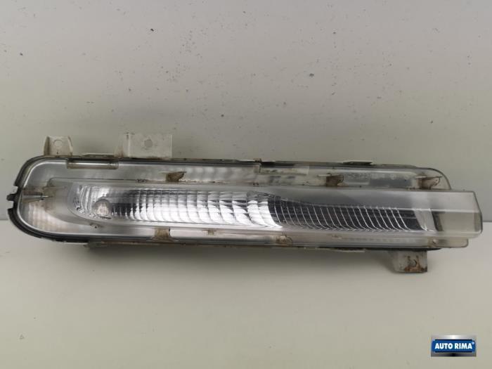 Veilleuse droite d'un Volvo V40, Autos : Pièces & Accessoires, Éclairage, Utilisé, 3 mois de garantie, Enlèvement ou Envoi